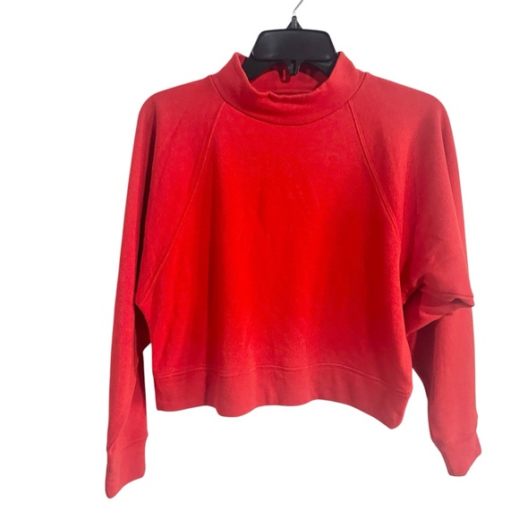 Chaser Red Mock Neck Long Sleeve Cropped Boxy Sweatshirt Size Small NWT - Picture 2 of 5